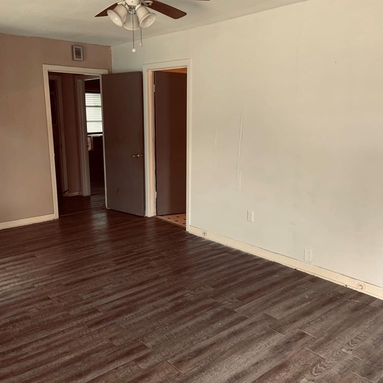 9015 Allwood St, Houston TX  77016-5423 exterior