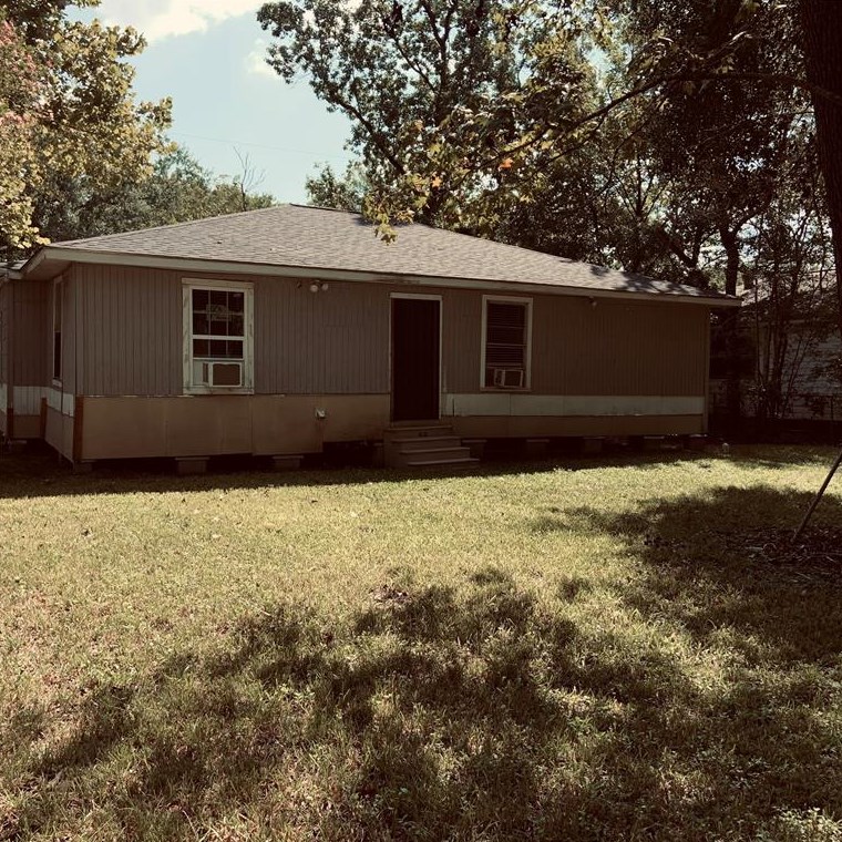 9015 Allwood St, Houston TX  77016-5423 exterior