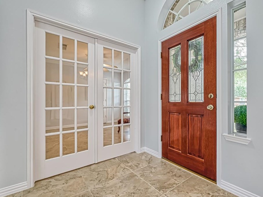 2807 Travick Ln, Houston TX  77073-2919 exterior