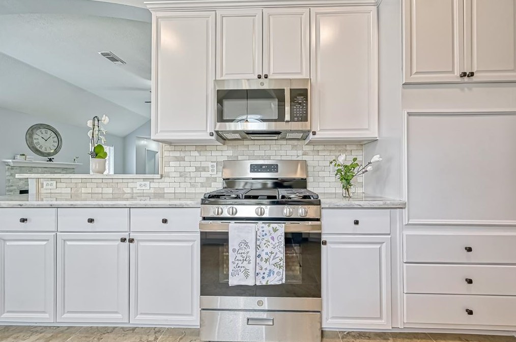 2807 Travick Ln, Houston TX  77073-2919 exterior