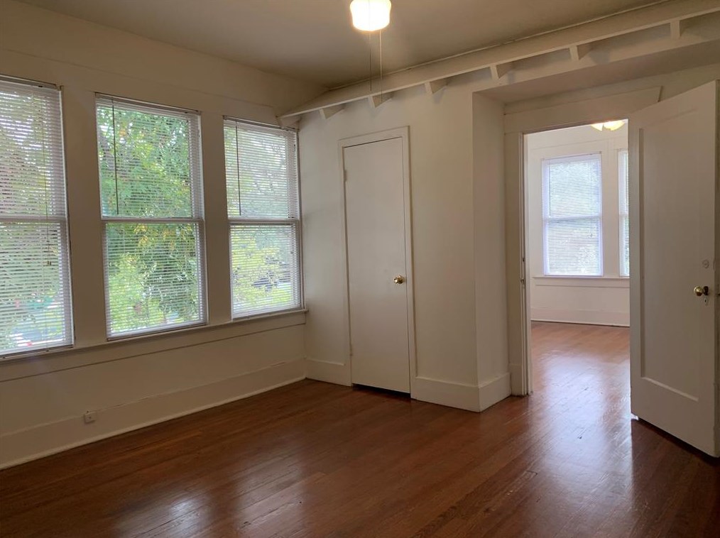 1000 Missouri St, Houston TX  77006-2710 exterior