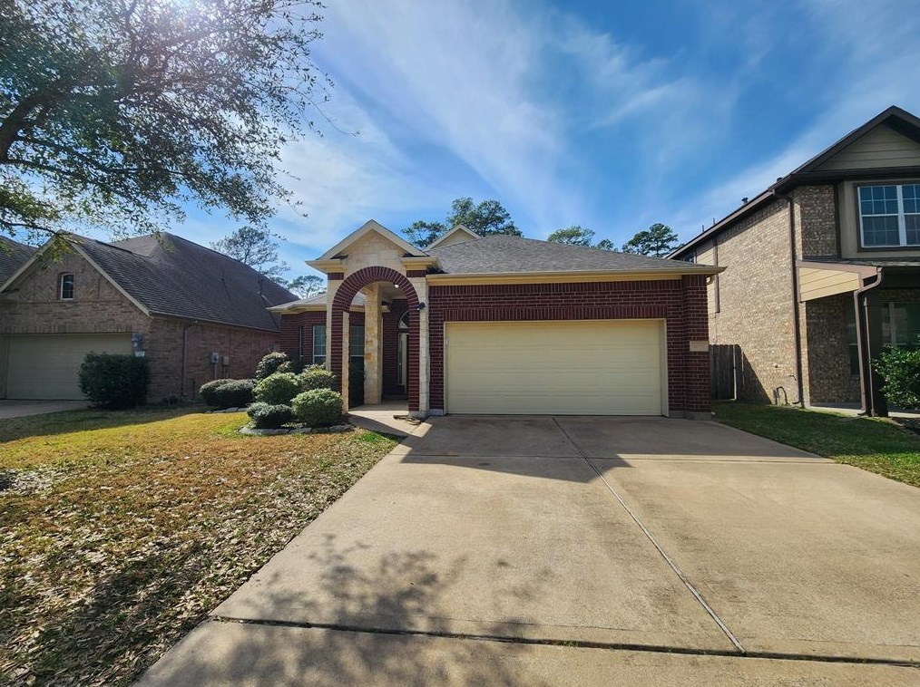 16003 Keystone Ridge Ln, Houston, TX 77070