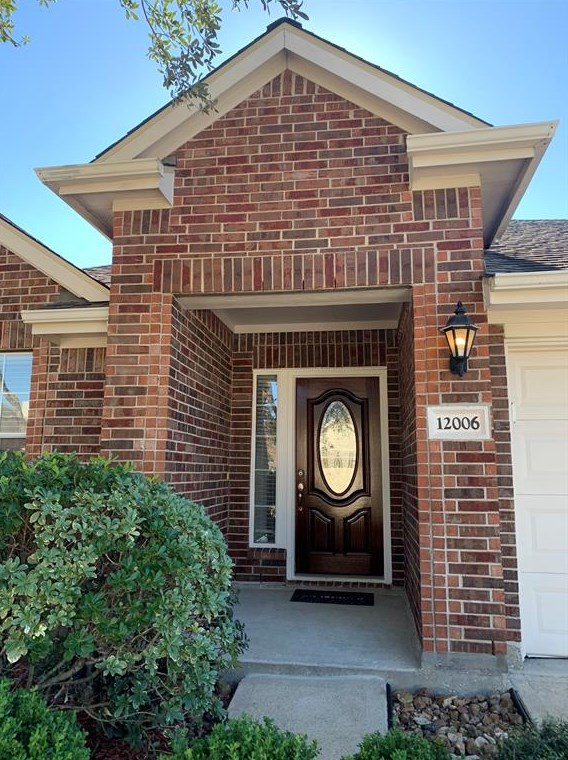 12006 Clear Brook Oak St, Houston, TX 77089