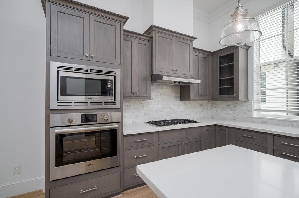 6036 Kansas St, Houston, TX 77007