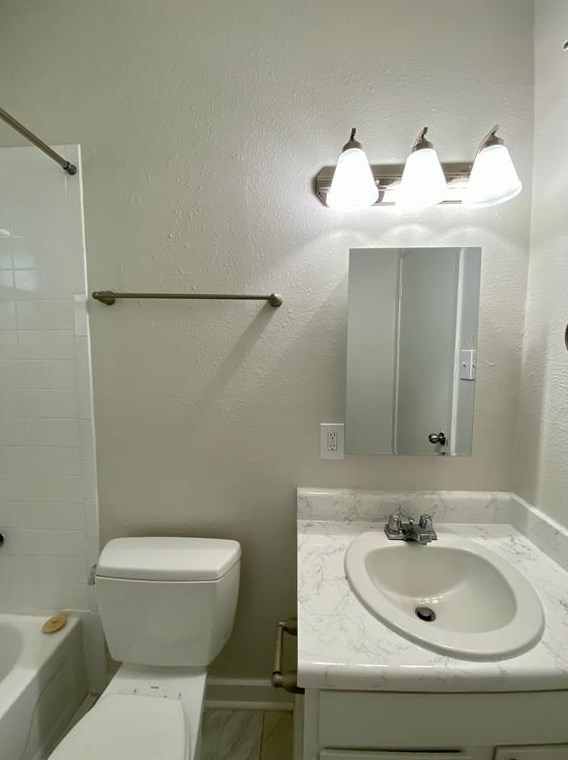 4021 Mandell St, Houston TX  77006-4774 exterior