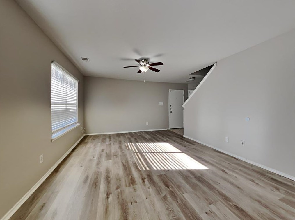 6519 Colonial Rose Ln, Richmond, TX 77469