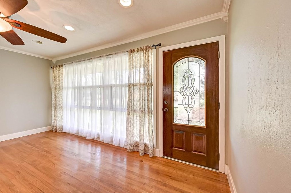 10350 Lafferty Oaks St, Houston, TX 77013