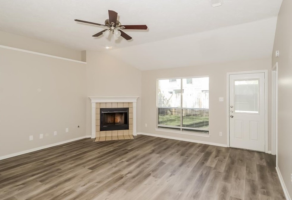 21715 Tangle Creek Ln, Spring TX  77388-4050 exterior