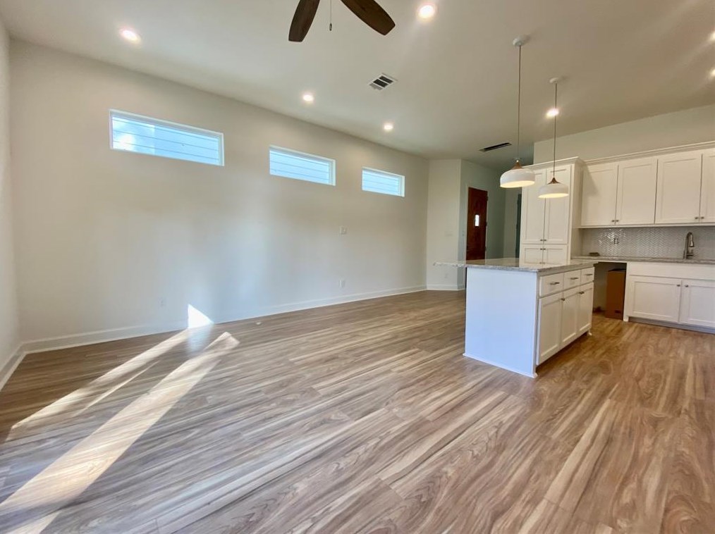 8019 Easter St, Houston TX  77088-5711 exterior