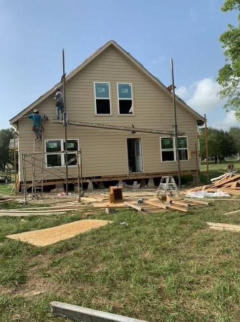 1014 Humphrey Ave, Palacios, TX 77465-4216