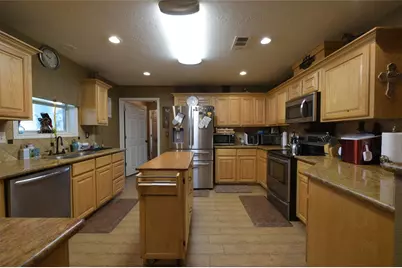 7523 State Highway 21 W, Caldwell, TX 77836 - Photo 10