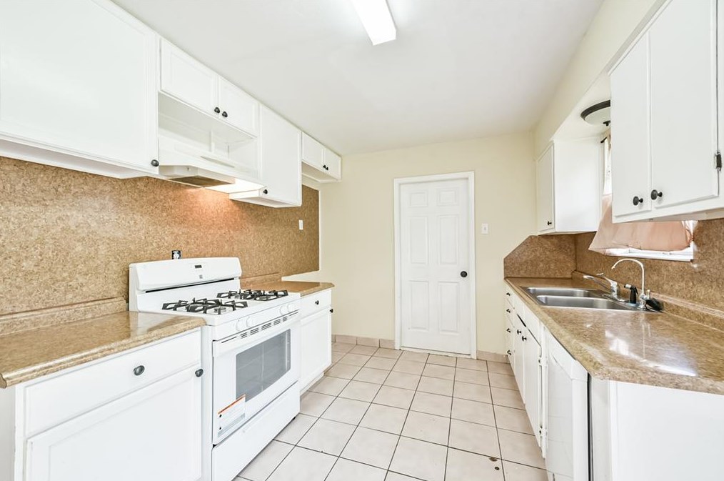 3519 Brea Crst St, Houston TX 77093-2002 exterior