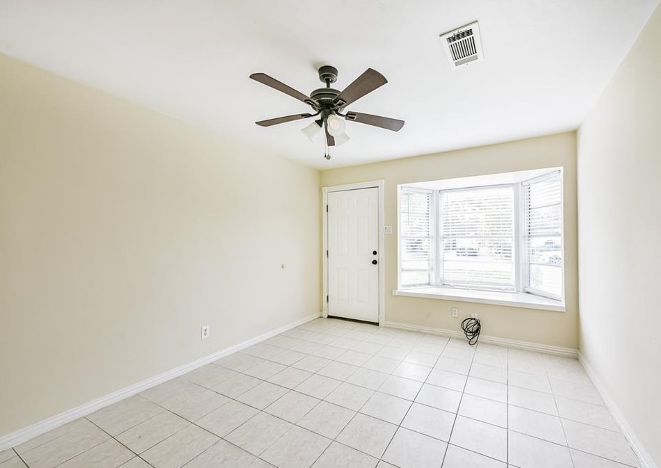 3519 Brea Crst St, Houston TX 77093-2002 exterior