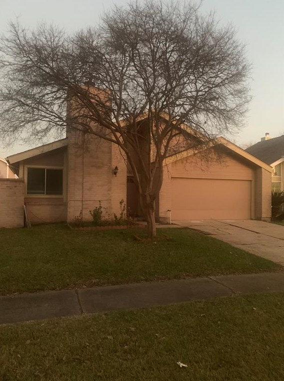 12411 S Garden St, Houston, TX 77071