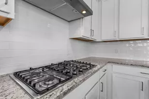 6227 Park Landing Dr, Baytown, TX 77521 - Photo 18