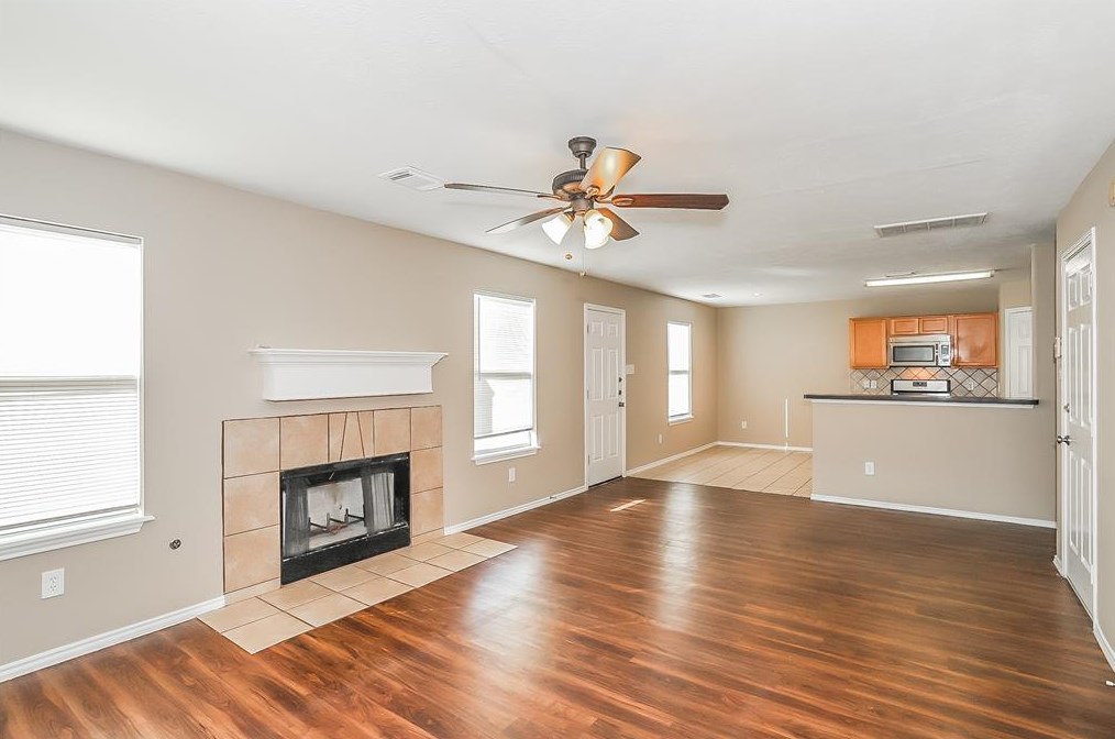 7826 Royal Cliff Ct, Richmond, TX 77407