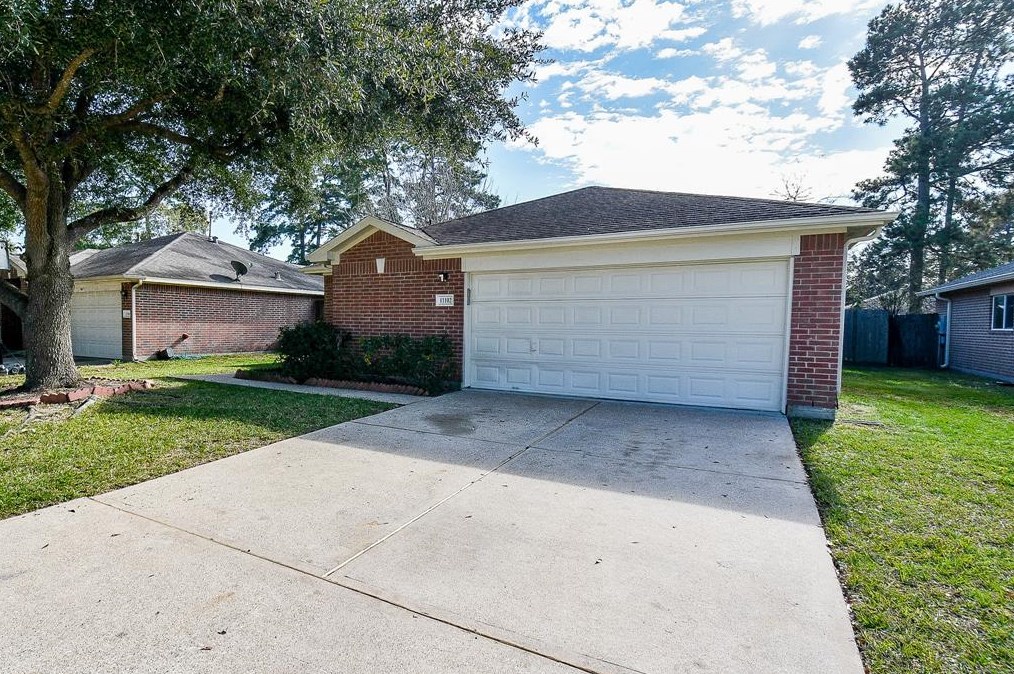 11102 Kentington Oak Dr, Humble, TX 77396