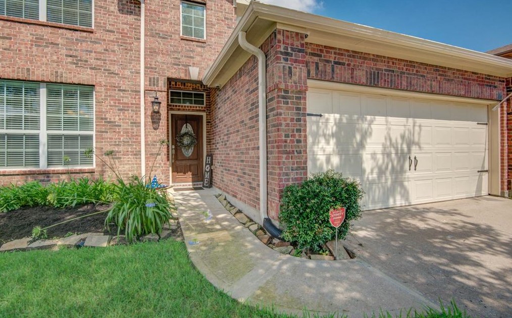 5222 Jay Thrush Dr, Richmond, TX 77407-4006