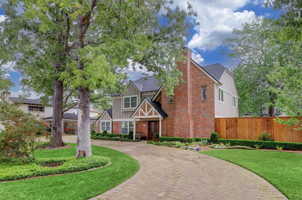 1618 Hillendahl Blvd, Houston, TX 77055