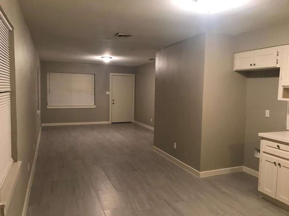 904 Ellena Rd, Houston, TX 77076