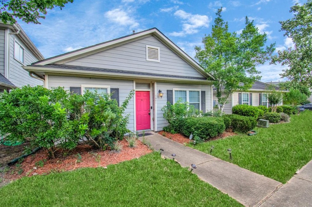 1641 Nichole Woods Dr, Houston, TX 77047