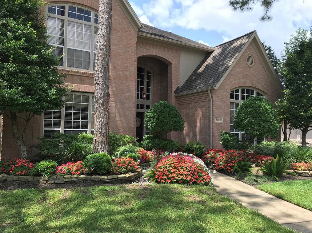 4030 Peach Country Ct, Houston, TX 77059-4007