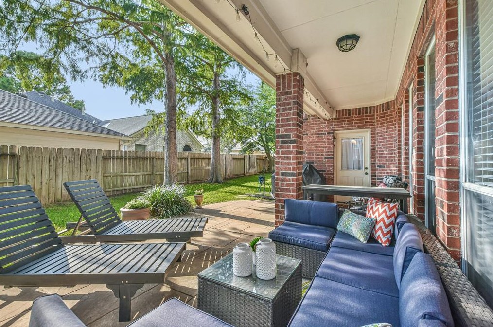 18018 Silver Ash Way, Houston TX exterior