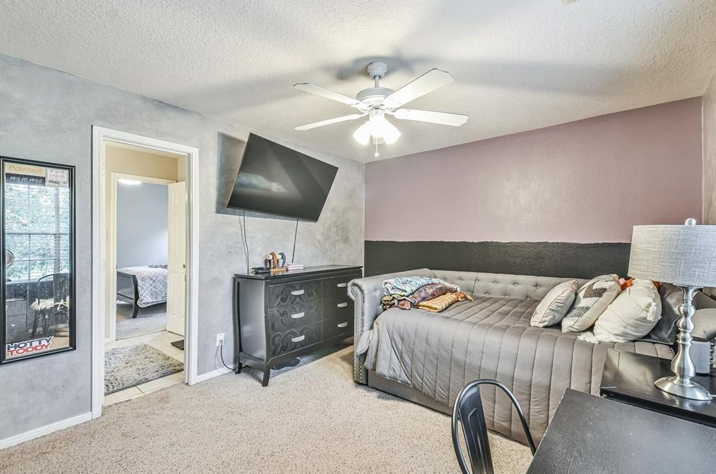 18018 Silver Ash Way, Houston TX exterior