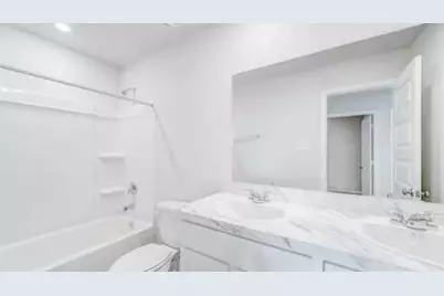 1010 Greenspointe Ave, La Grange, TX 78945 - Photo 20