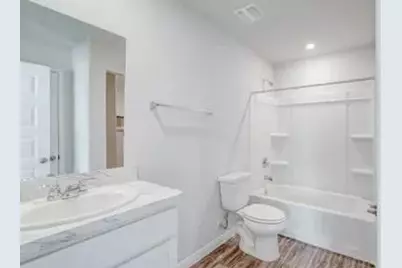 1010 Greenspointe Ave, La Grange, TX 78945 - Photo 12