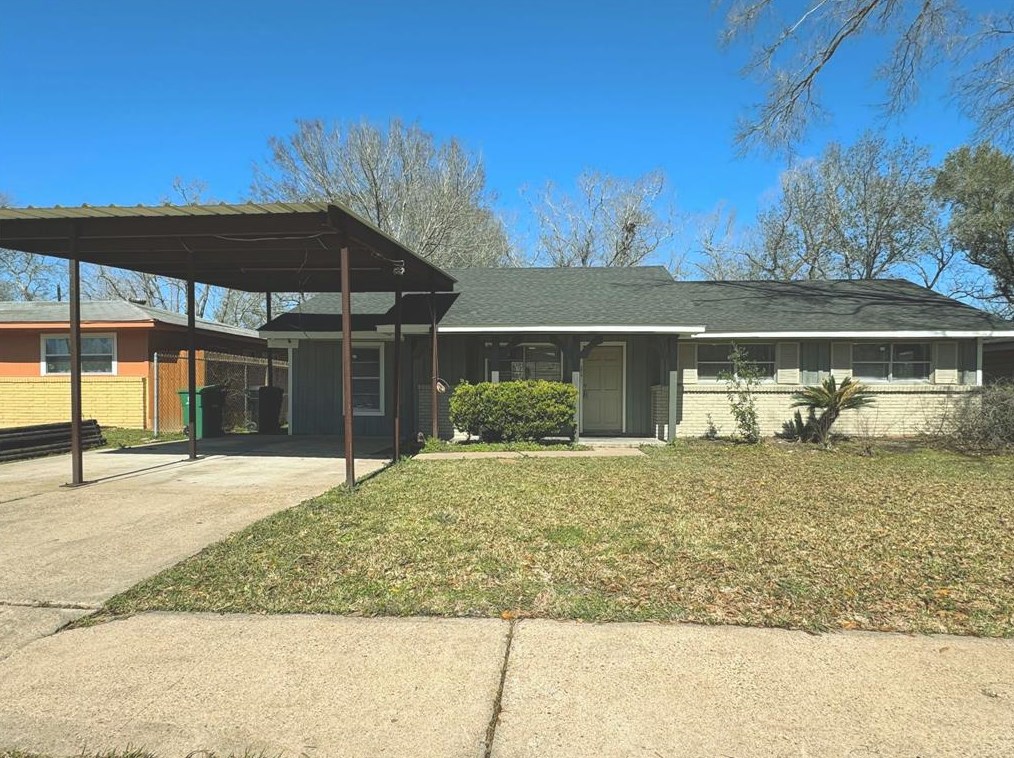 2814 Knotty Oaks Trl, Houston, TX 77045
