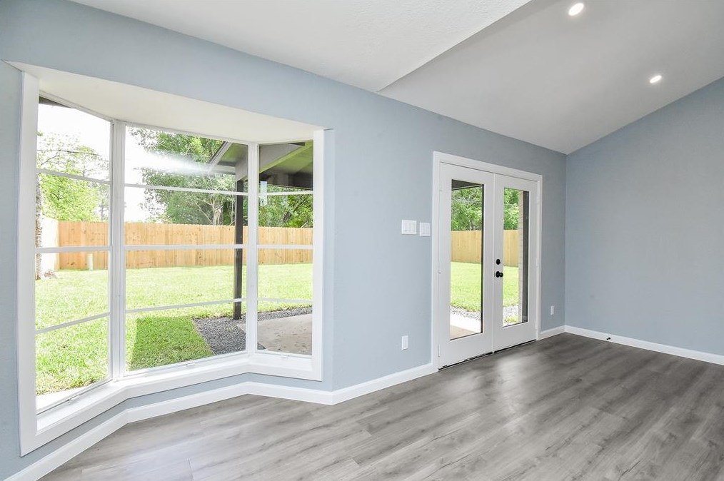 14911 Nuwood Ln, Houston TX  77053-1323 exterior