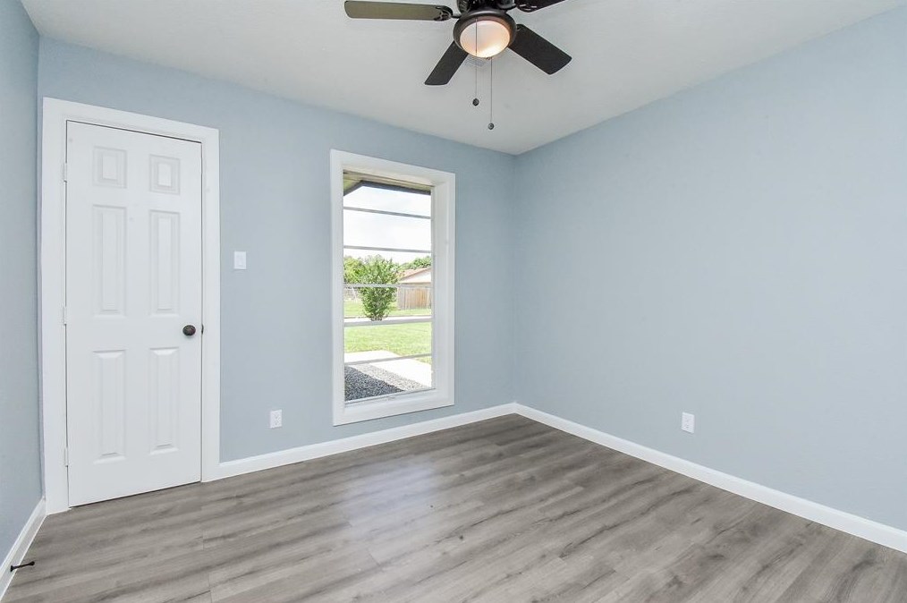 14911 Nuwood Ln, Houston TX  77053-1323 exterior