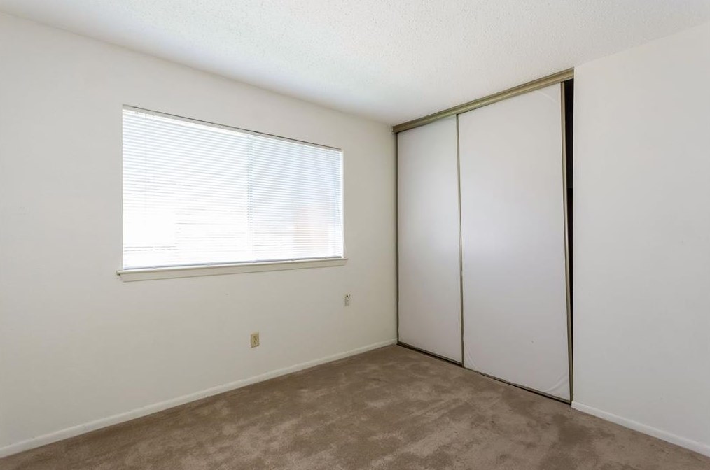 13406 Bridgepath Ln, Houston TX  77041-5892 exterior