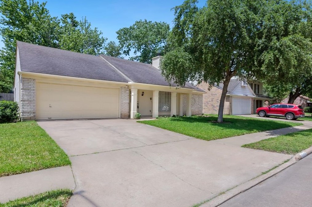 13406 Bridgepath Ln, Houston, TX 77041-4802