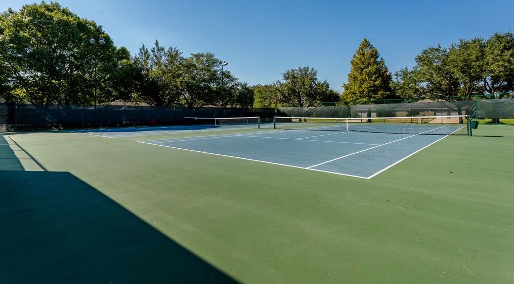 13406 Bridgepath Ln, Houston TX  77041-5892 exterior