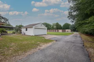 8819 Dowdell Rd, Tomball, TX 77375 - Photo 8