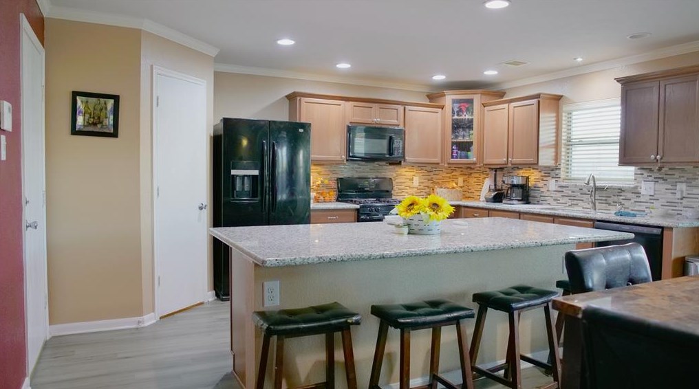 7702 Shavano Ln, Cypress TX  77433-6706 exterior