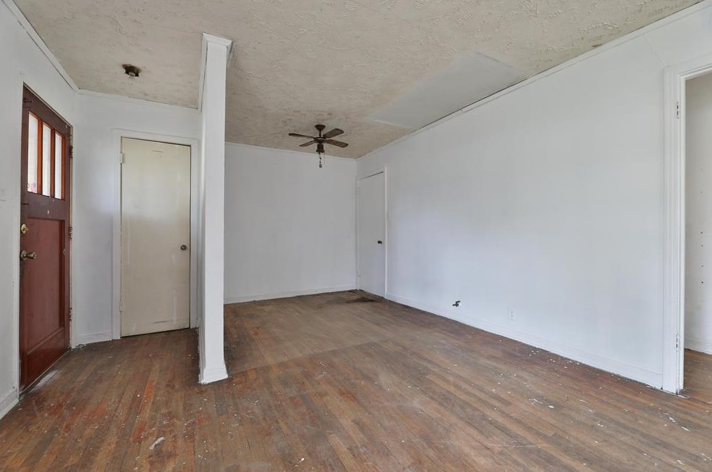 1007 Gazin, Houston TX  77020-5111 exterior