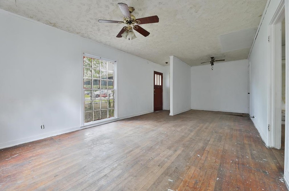 1007 Gazin, Houston TX  77020-5111 exterior