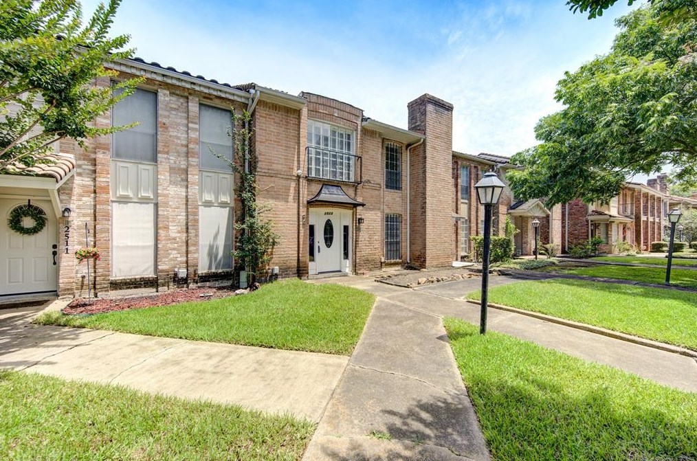 2513 Oak Hill Dr, Missouri City, TX 77459-2501