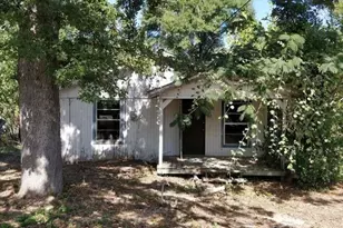 616 Post Oak St, Grapeland, TX 75844 - Photo 1