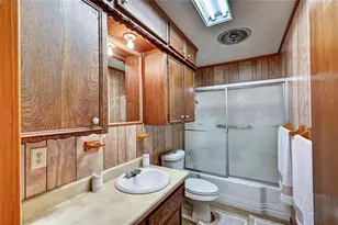 6 Hickory Hollow, Huntsville, TX 77320 - Photo 32