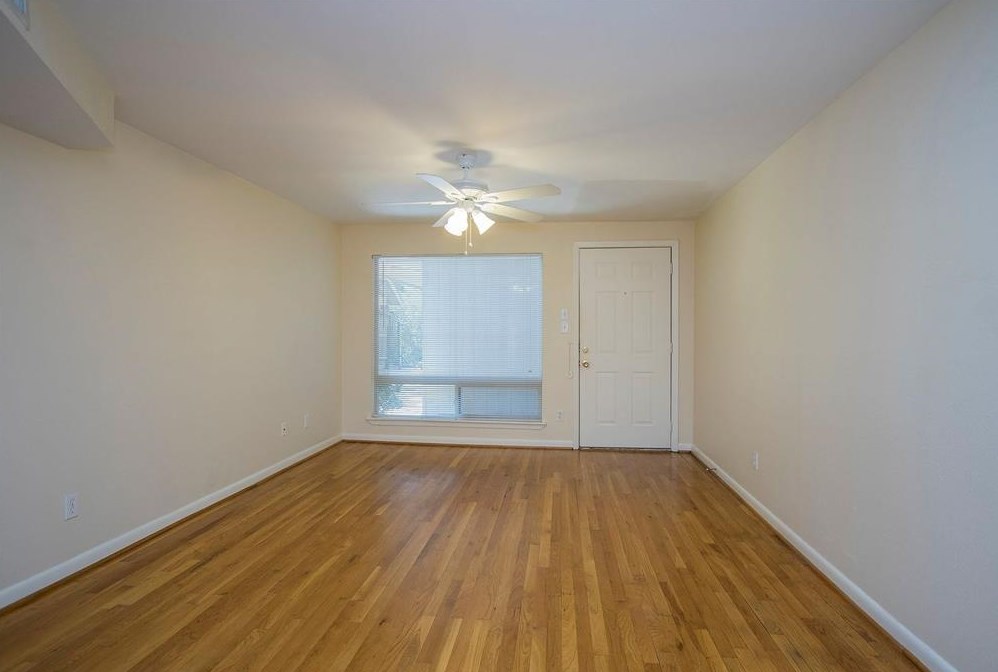 1620 Hawthorne St #4, Houston, TX 77006