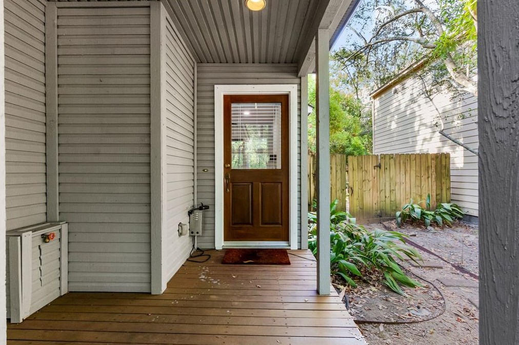 15 Breezy Point Pl, Spring TX  77381-3267 exterior