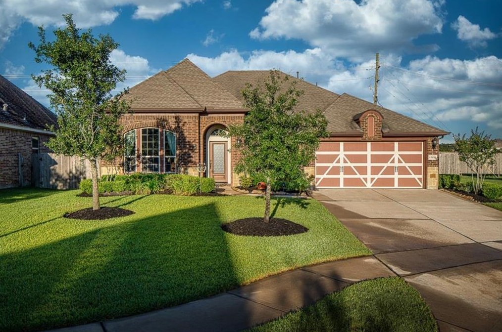 12935 Arlington Meadows Ln, Tomball, TX 77377