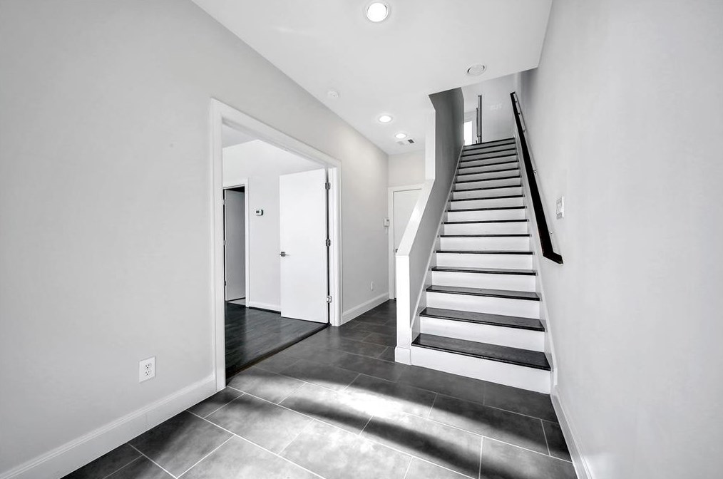 3135 Leeland St, Houston TX  77003-5320 exterior