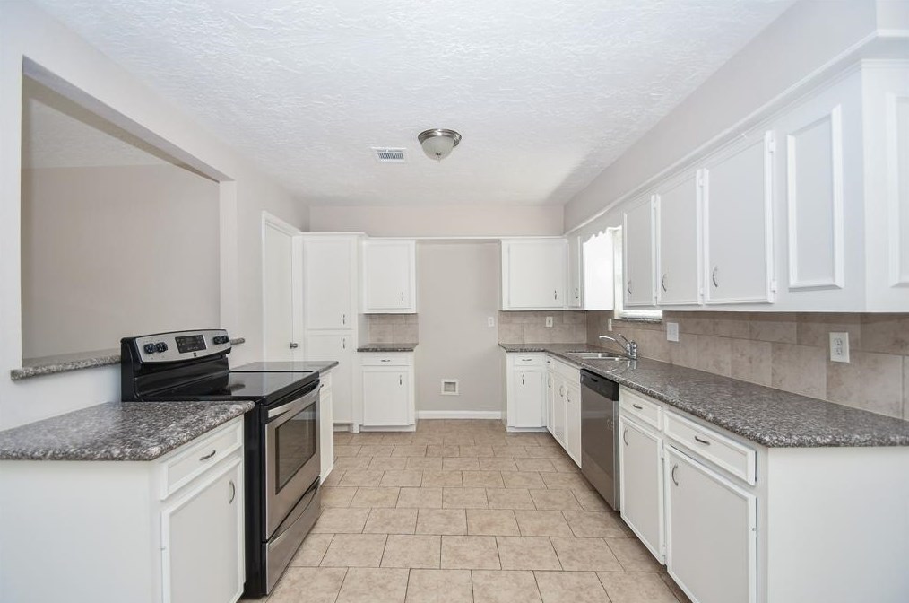 1918 Fall Meadow Dr, Missouri City, TX 77459-3446