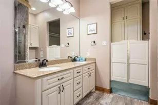 973 Kenlyn Dr, Crystal Beach, TX 77650 - Photo 22