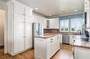 973 Kenlyn Dr, Crystal Beach, TX 77650 - Photo 12